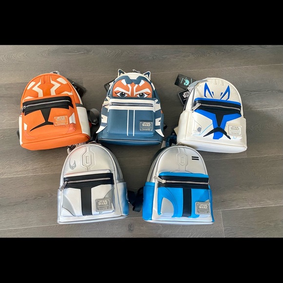 loungefly bag storage